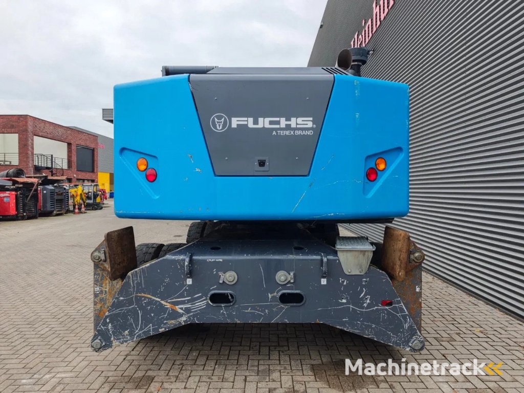 Fuchs MHL 350 S5 FQC Oil Quick Coupler