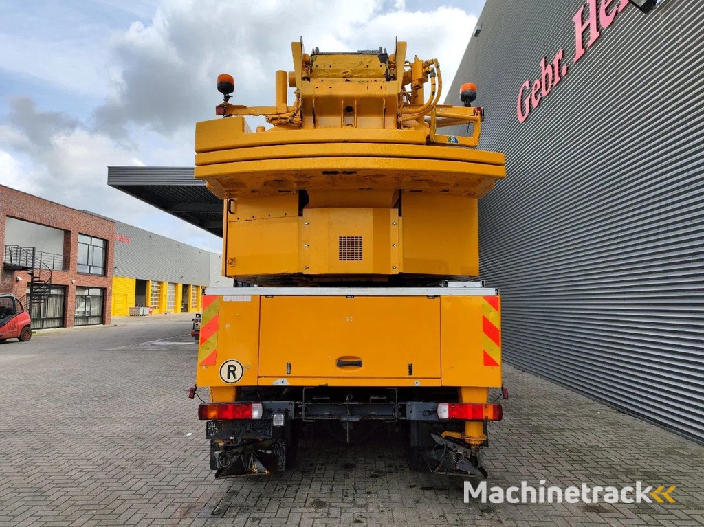 Scania P340 6x4 Liebherr LTF 1035-3.1!