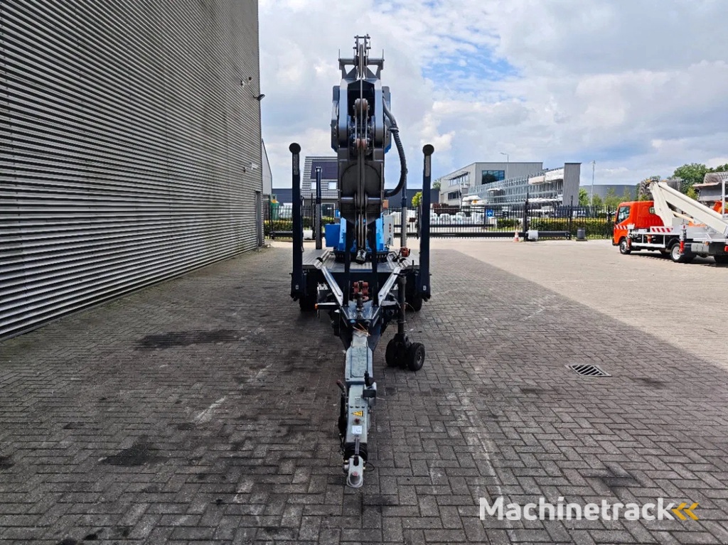 Böcker AHK 34/1800 Basket