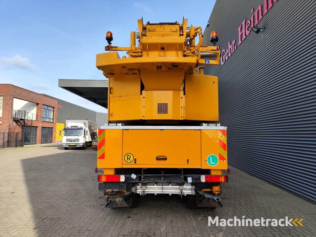 Scania P380 8x4 Liebherr LTF 1045-4.1!