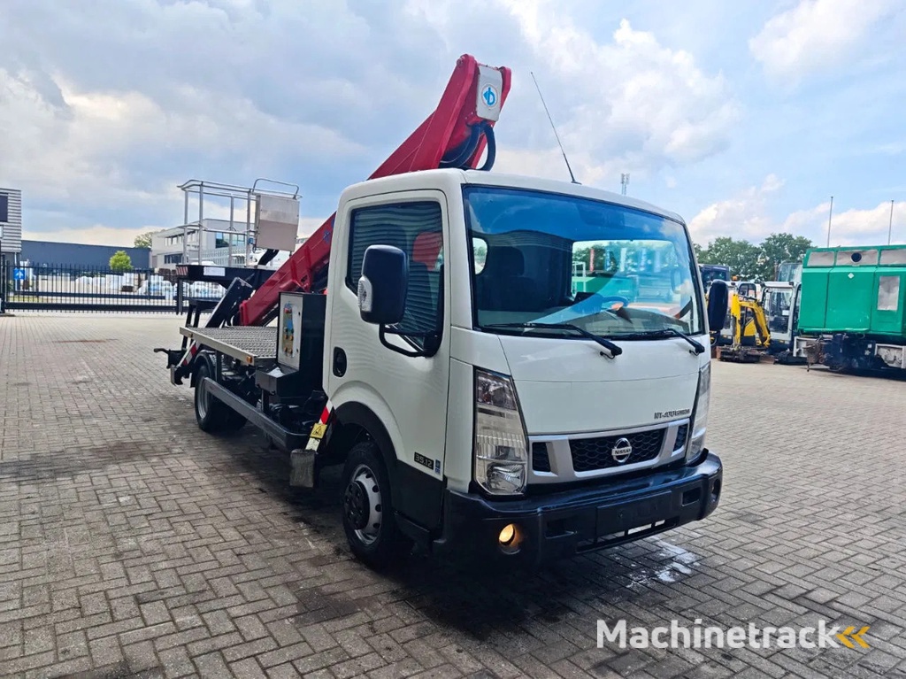 Nissan Cabstar 35.12 NT400 CTE B-Lift 150 Pro 6 Pieces!