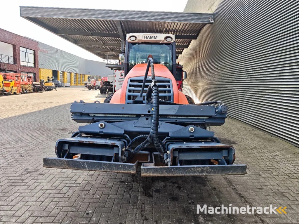 Hamm H13i Vibrationsplatten!