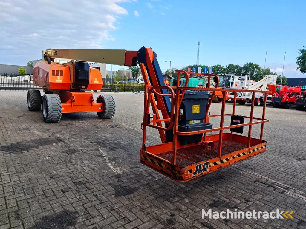JLG H800 AJ Hybrid