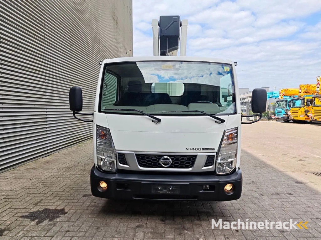 Nissan Cabstar 35.12 NT400 Ruthmann TBR 220.1