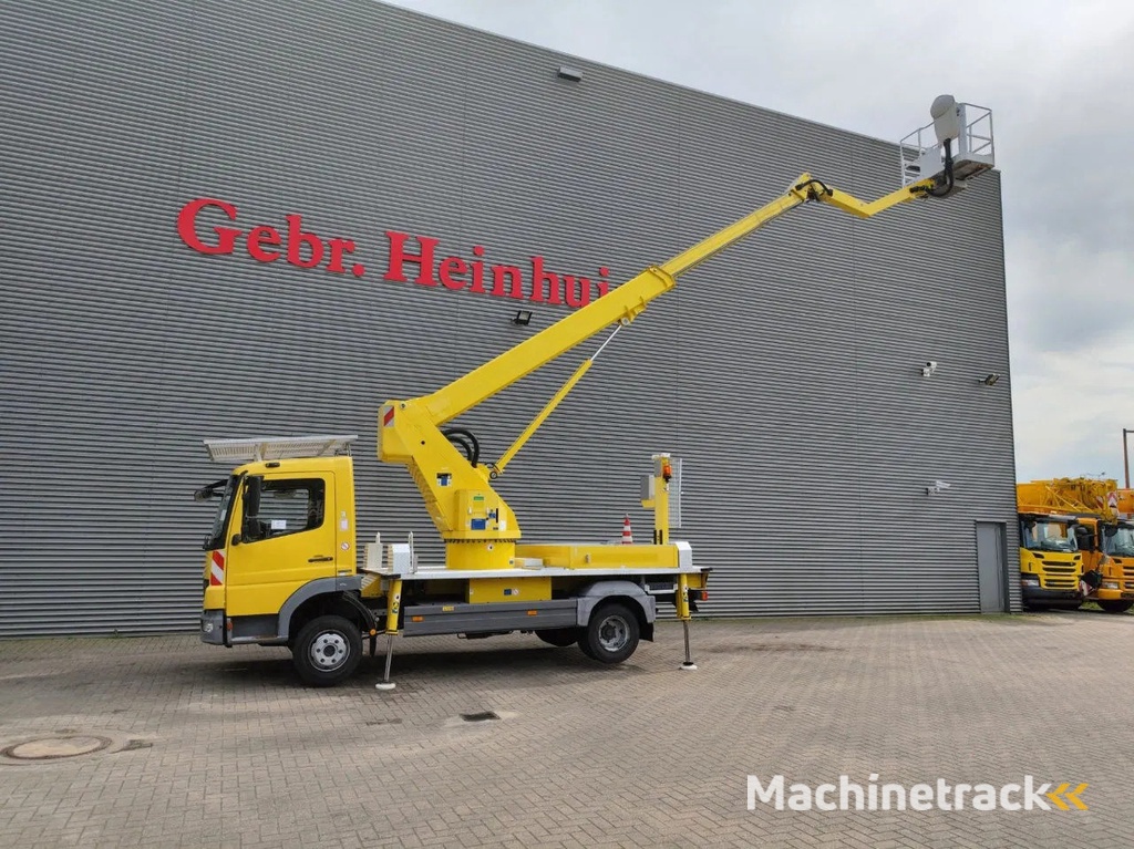 Mercedes-Benz Atego 816 4x2 Wumag WT 170