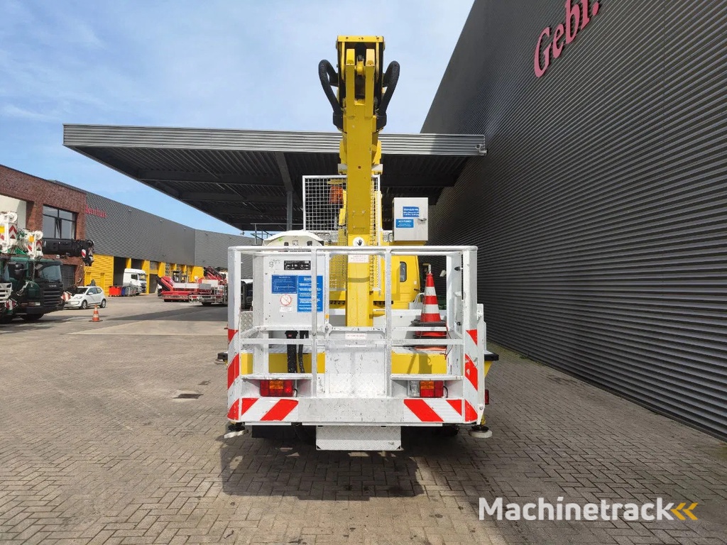 Mercedes-Benz Atego 816 4x2 Wumag WT 170