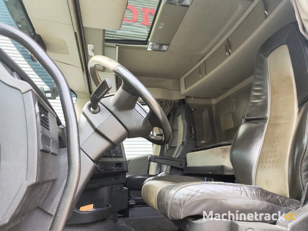 HMF 4020K-8 Volvo FH 500 8x4 Tridem Euro 6