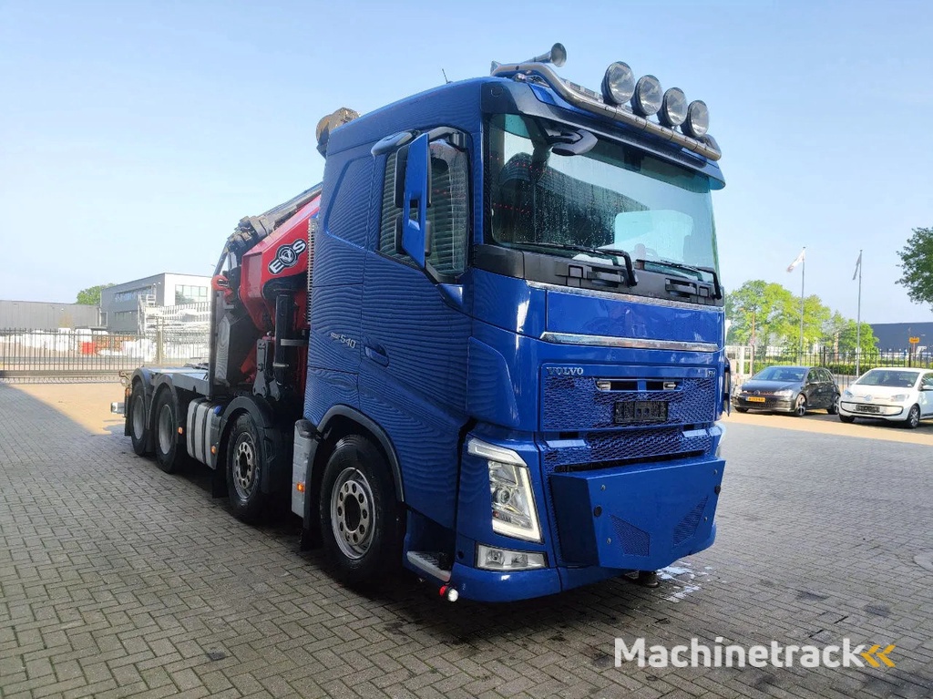HMF 8520 K-0 6x Hydr. Jip 6x Hydr. Winch Frontabstutzung Volvo FH 540 8x4 Euro 6!