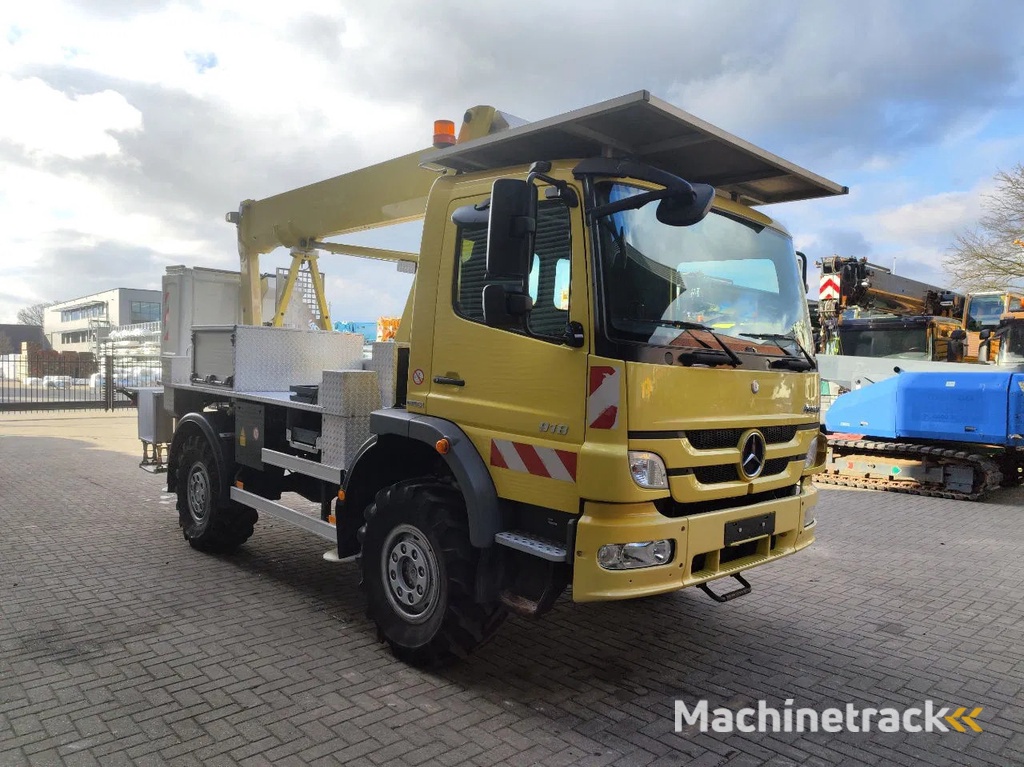 Mercedes-Benz Atego 918 4x4 Palfinger P210BK