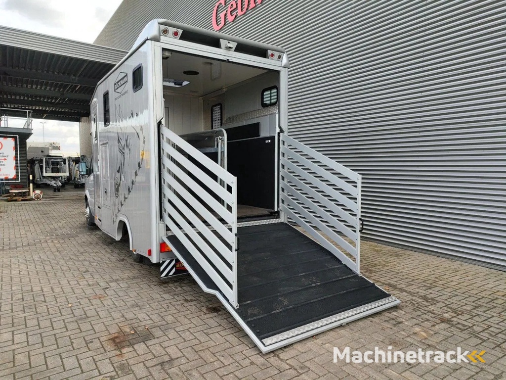 Mercedes-Benz Sprinter 515 CDI Böckmann Horsetruck 24.500 KM Topcondition!