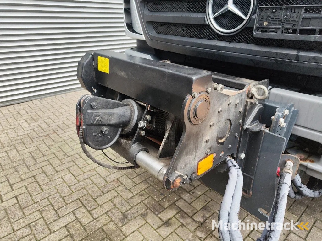 Mercedes-Benz Axor 1824 4x4 Versalift VO-355-MHI Winch 69 kV Topcondition German Truck!