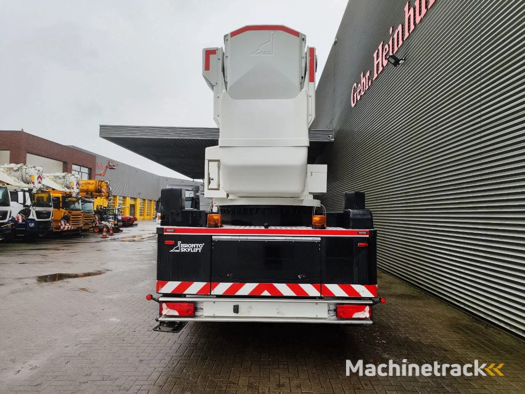 Bronto Skylift S70XDT Scania P410 8x4 Tridem