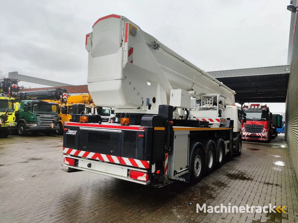 Scania P410 8x4 Tridem Bronto Skylift S70XDT