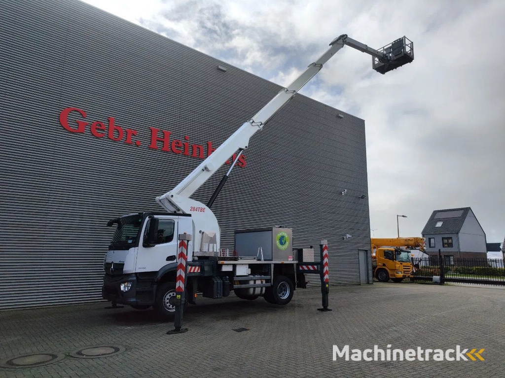 Mercedes-Benz Antos 1833 4x2 France Elevateur 284 TBE