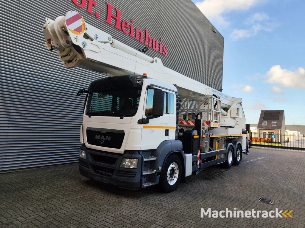 MAN TGS 26.400 6x2 Bronto Skylift S56XR