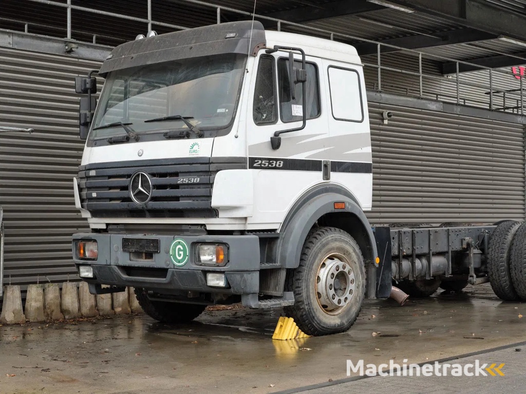 Mercedes-Benz SK 2538 V8 6x2 12.000 KM!
