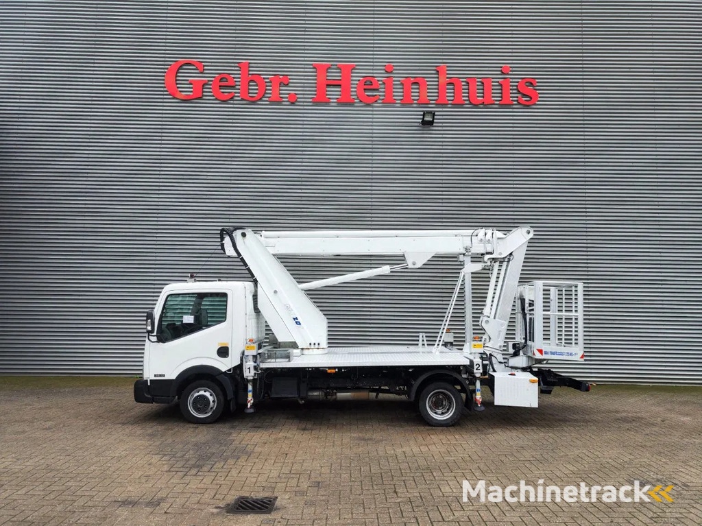 Multitel MJ201 Nissan Cabstar 35.12 NT400