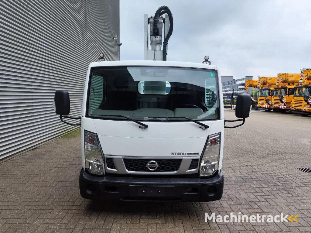 Multitel MJ201 Nissan Cabstar 35.12 NT400