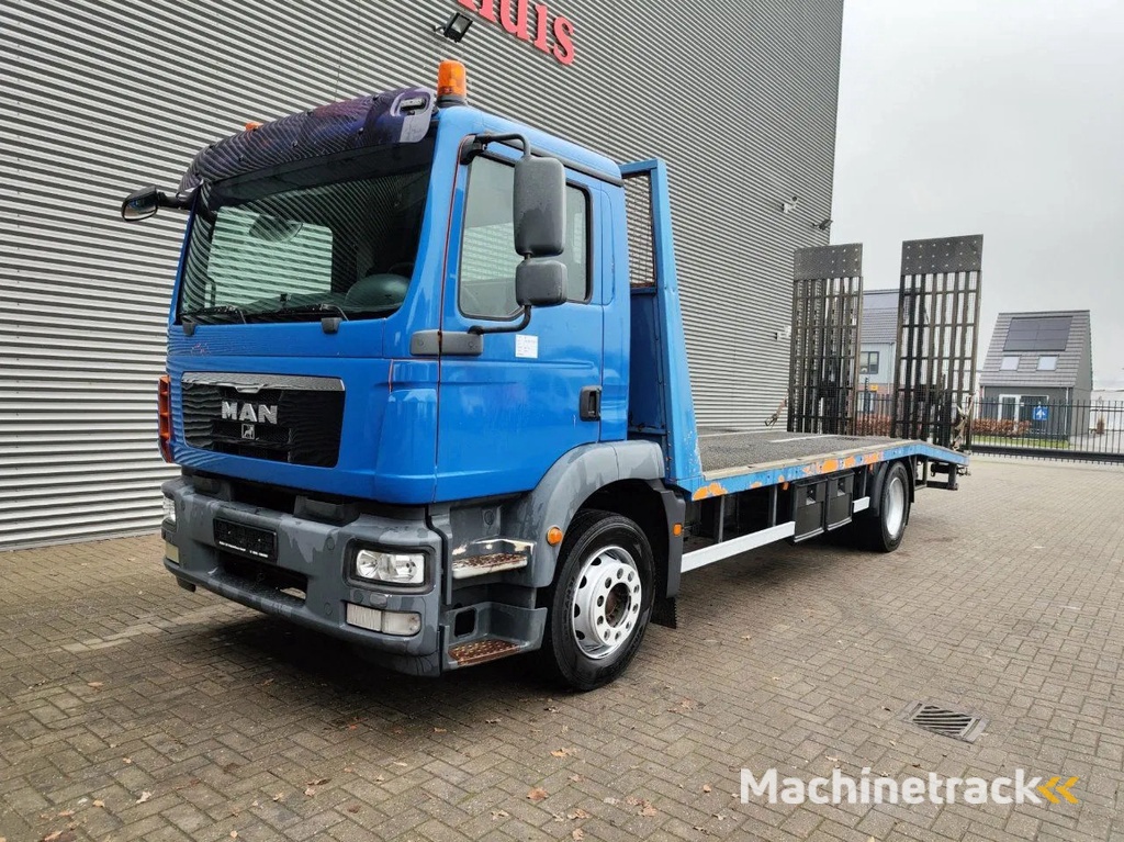MAN TGM 18.240 4x2 Winch Ramps German Truck!