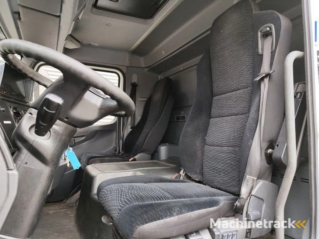 Mercedes-Benz Atego 1223 Euro 6 Tailgate!