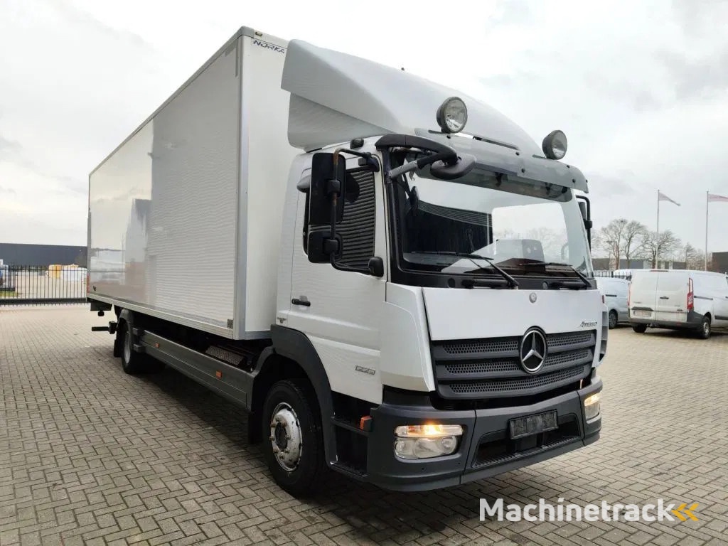 Mercedes-Benz Atego 1223 Euro 6 Tailgate!