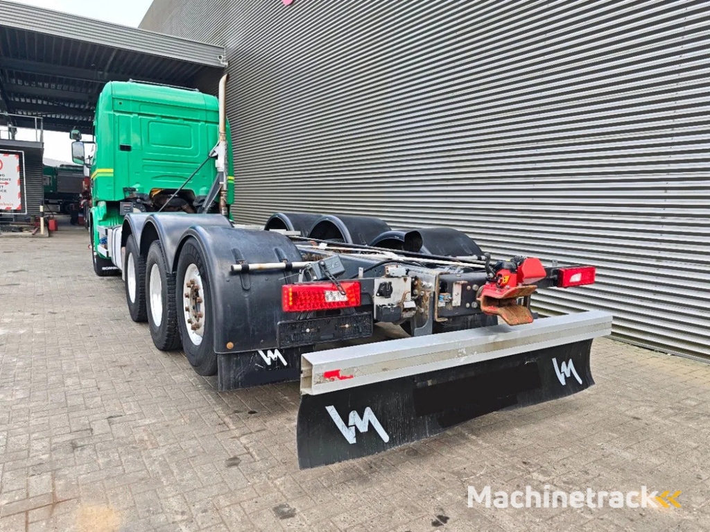 Scania R580 8x4 Tridem Euro 6