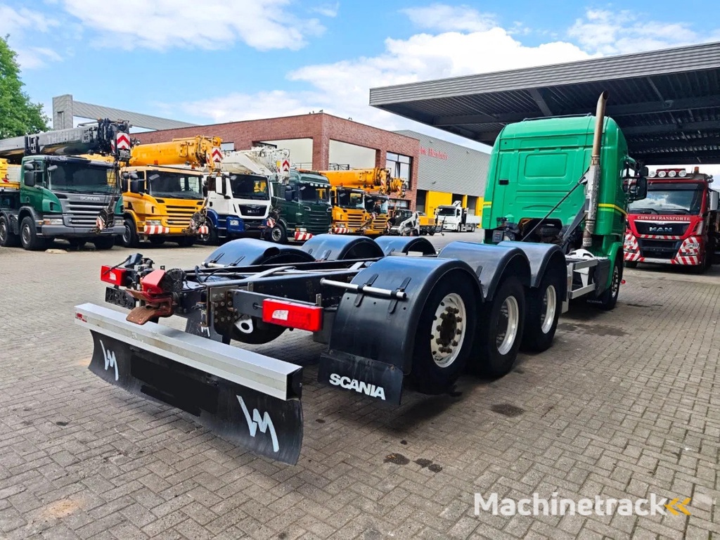 Scania R580 8x4 Tridem Euro 6