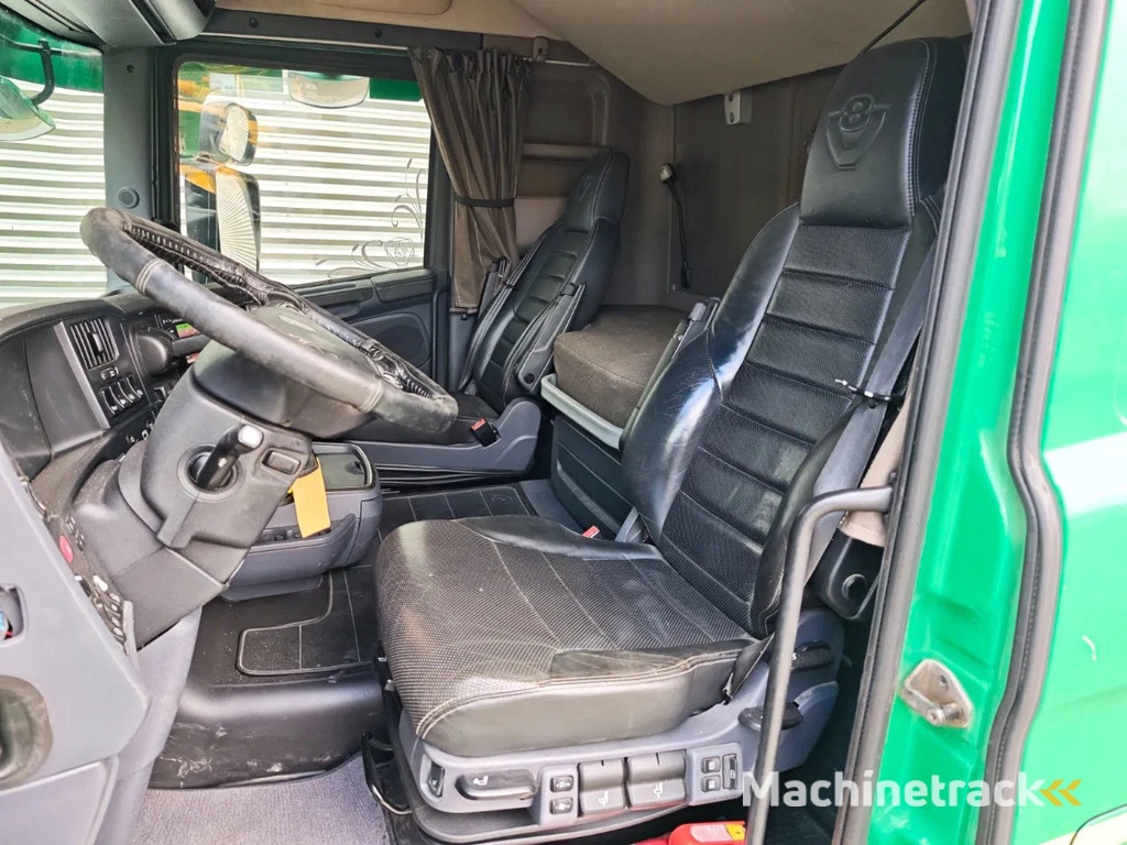 Scania R580 8x4 Tridem Euro 6