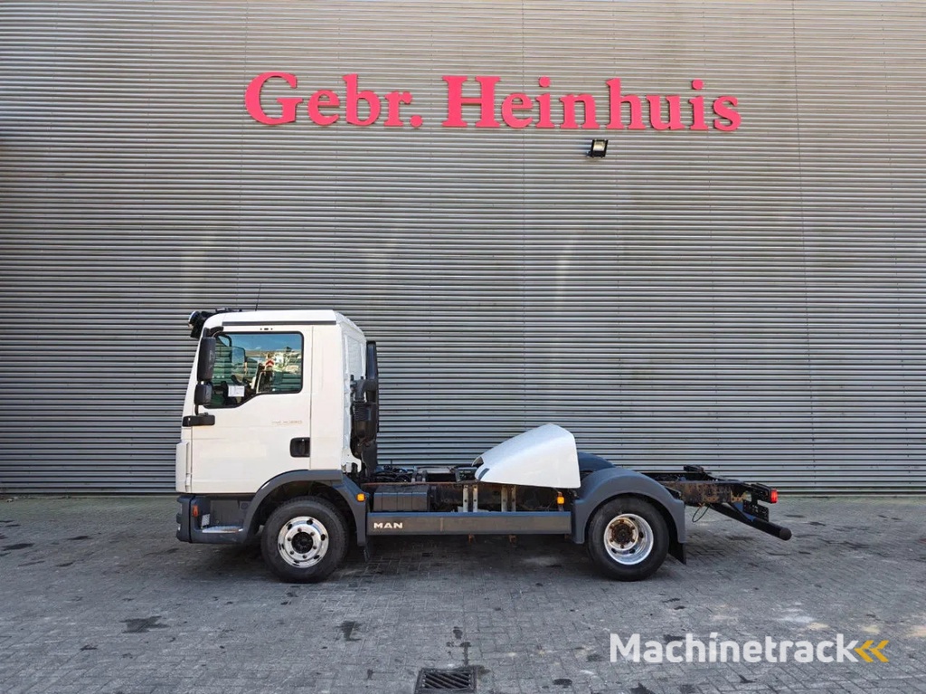 MAN TGL 8.220 4x2