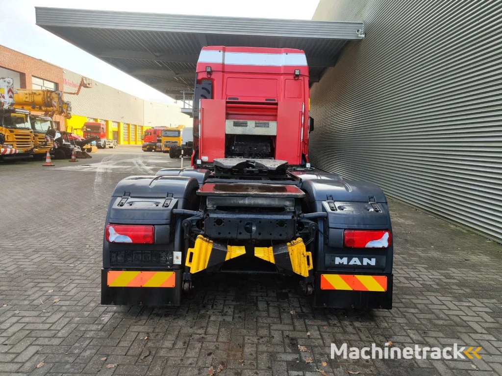 MAN TGX 26.560 6x4 120 Ton!