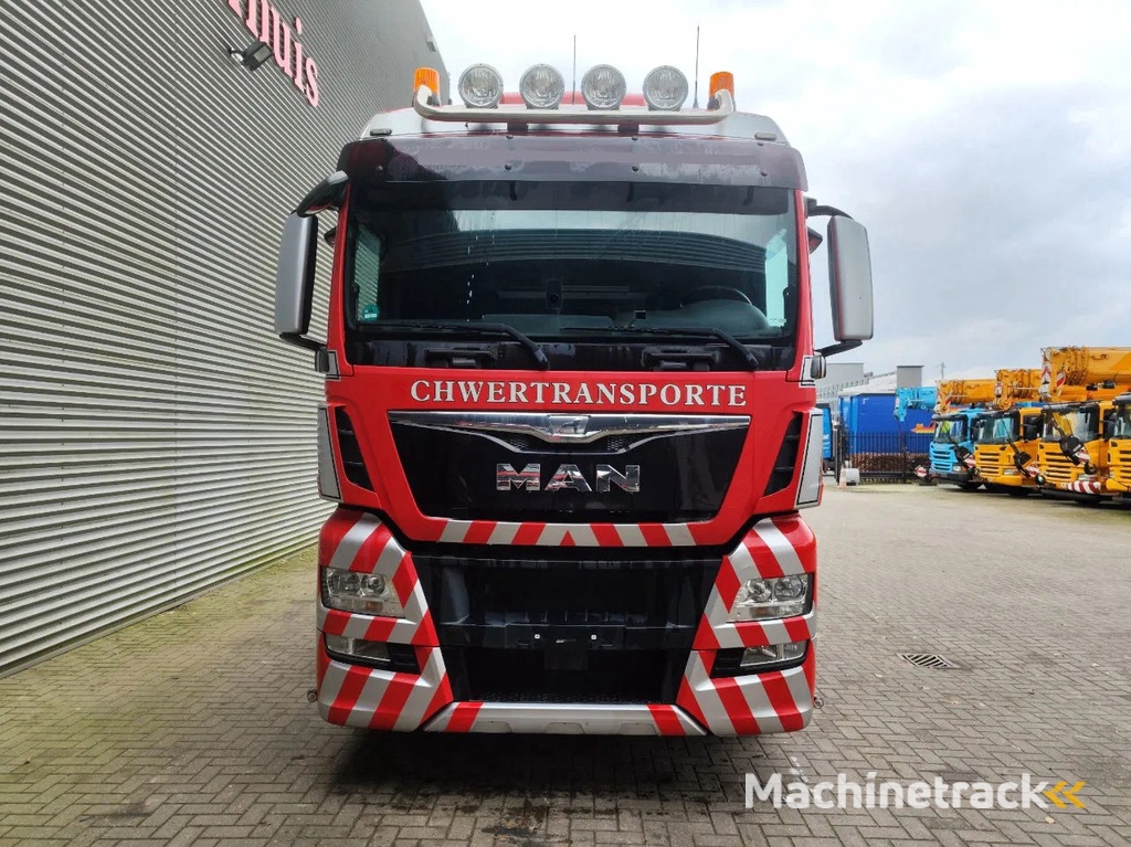MAN TGX 26.560 6x4 120 Ton!