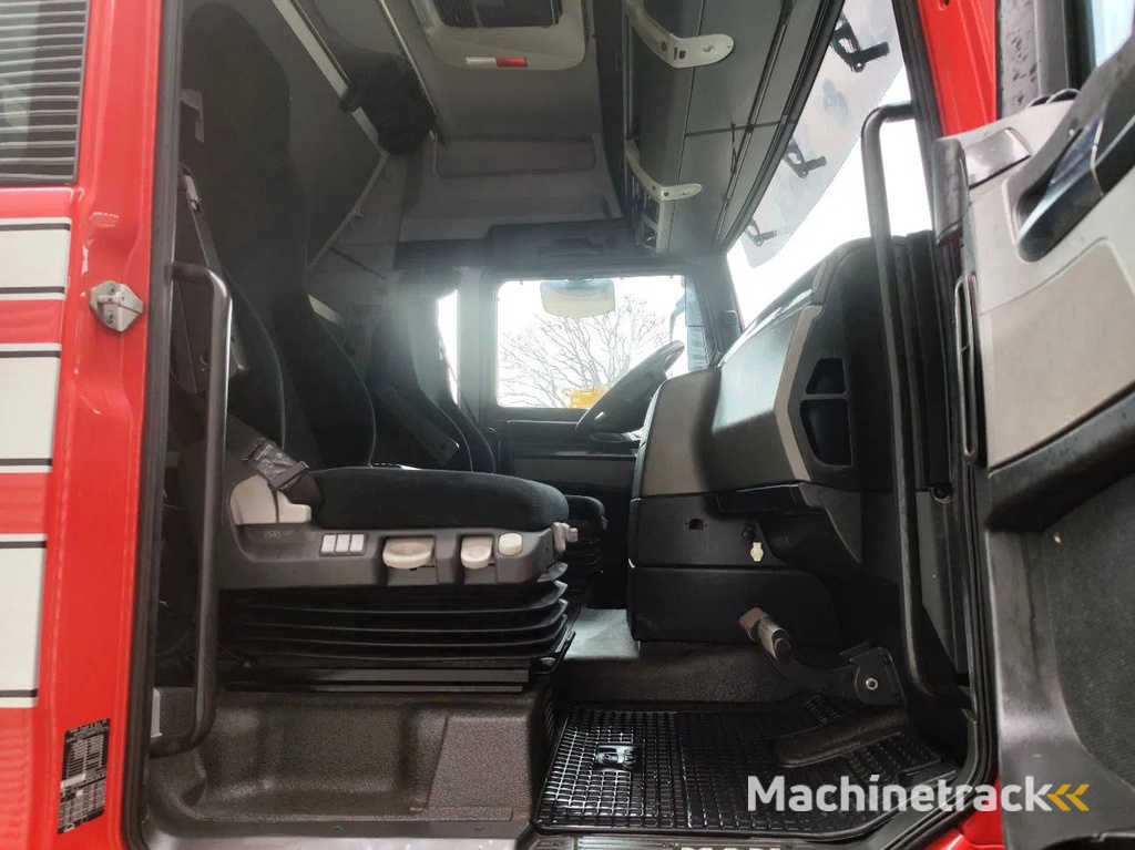 MAN TGX 26.560 6x4 120 Ton!