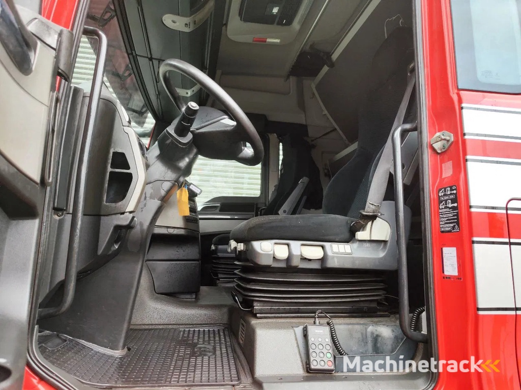 MAN TGX 26.560 6x4 120 Ton!
