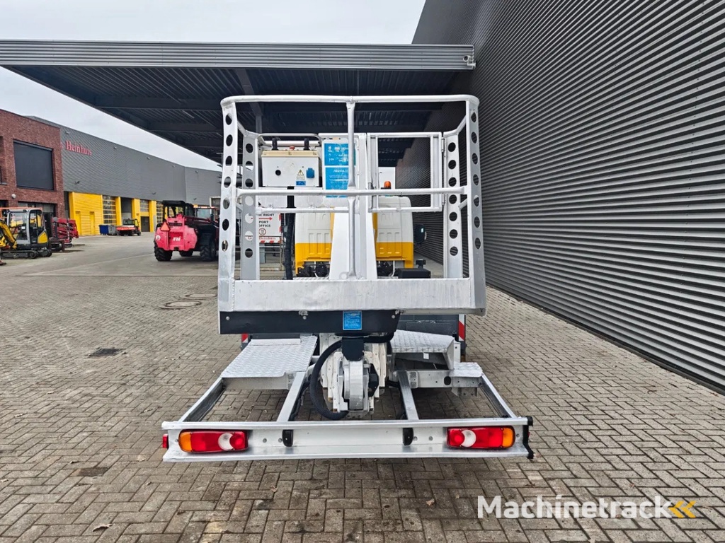 Renault Maxity 120 DXI Ruthmann TB 270.2