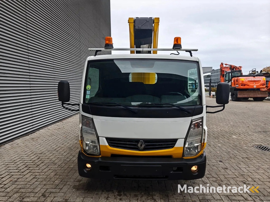 Renault Maxity 120 DXI Ruthmann TB 270.2