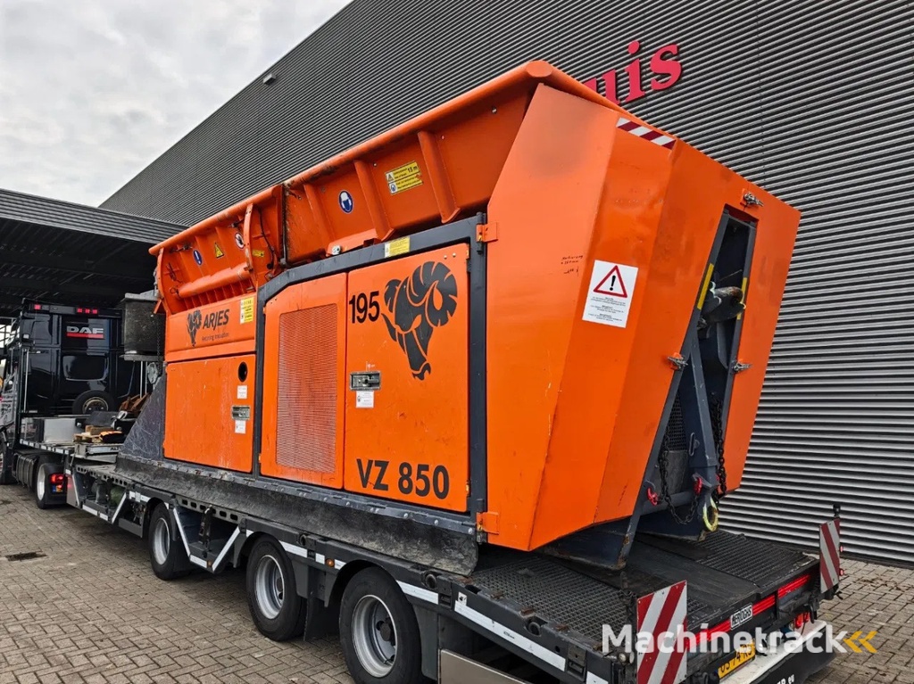 Arjes VZ 850 D 1 Extra set Refurbisched Shafts + Breamerbar Top Condition!