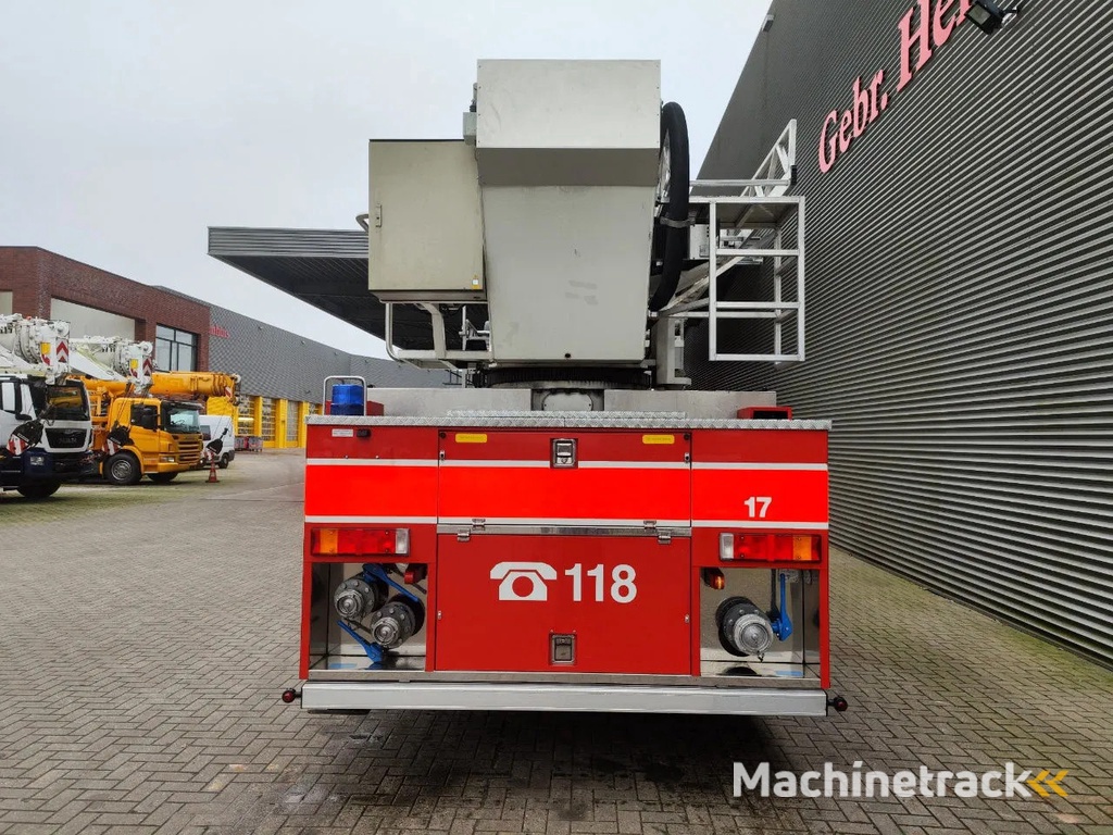 MAN TGA 26.320 6x2 Vema 323 TFL-E