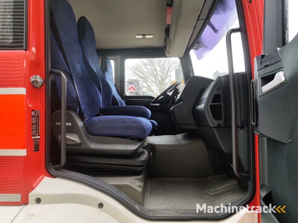 MAN TGA 26.320 6x2 Vema 323 TFL-E