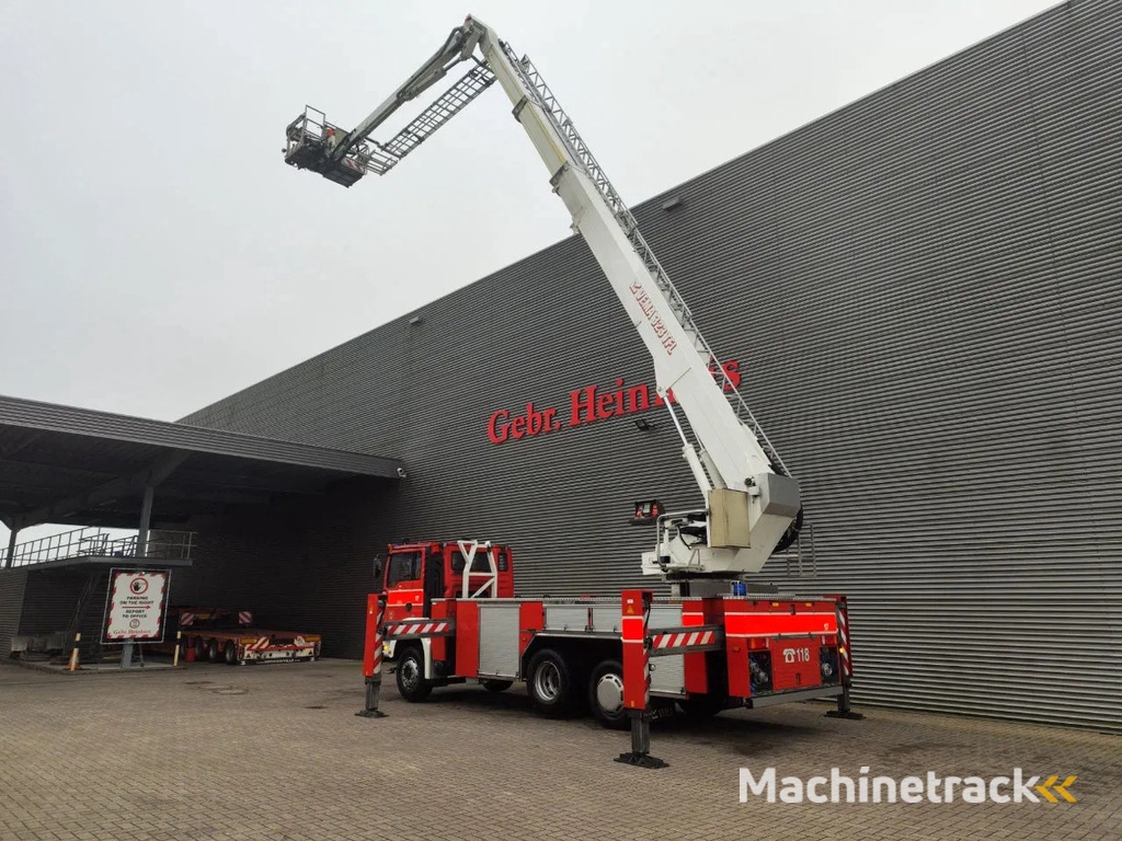 MAN TGA 26.320 6x2 Vema 323 TFL-E