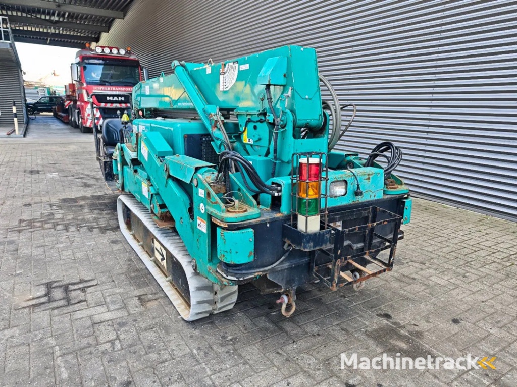 Maeda MC 305 CRME 2CE