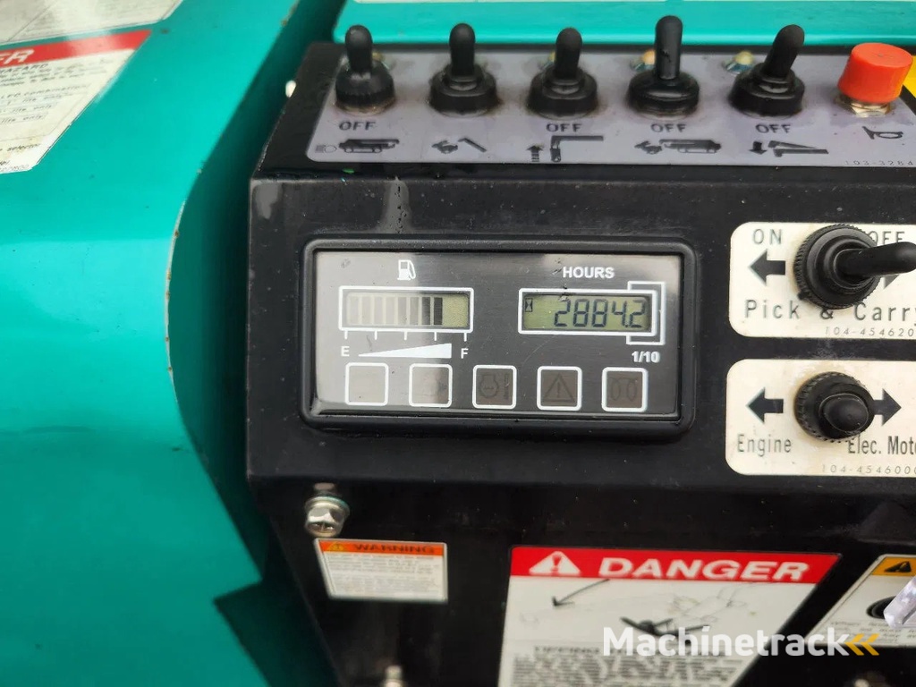 Maeda MC 405 CRME Jib