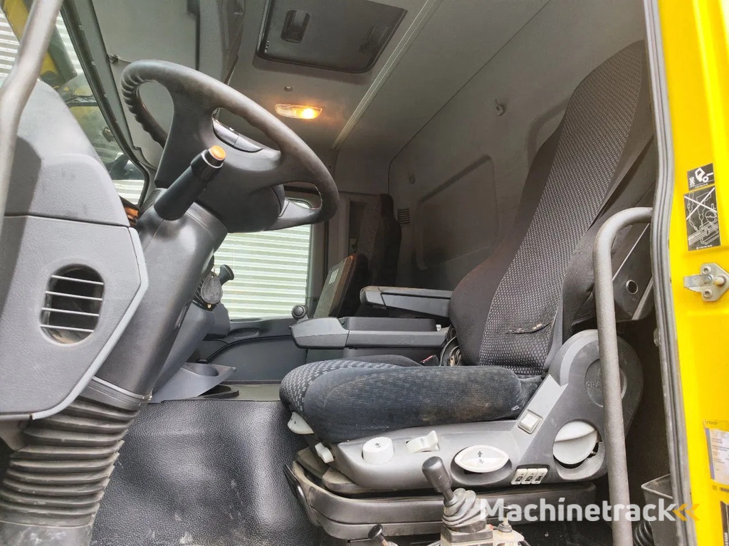 Mercedes-Benz Actros 4141 8x4 Meiller 3 Seitenkipper