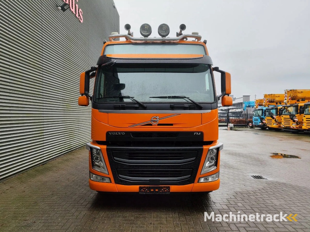 Volvo FM 500 8x4 Tridem Multilift XR20ZL HMF 2620 K8 + MAC DL3