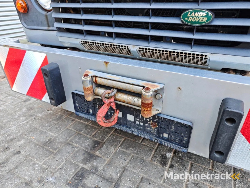 Land Rover Defender 4x4 Hartmann Towfox 188/09 New Engine 2 Pieces!