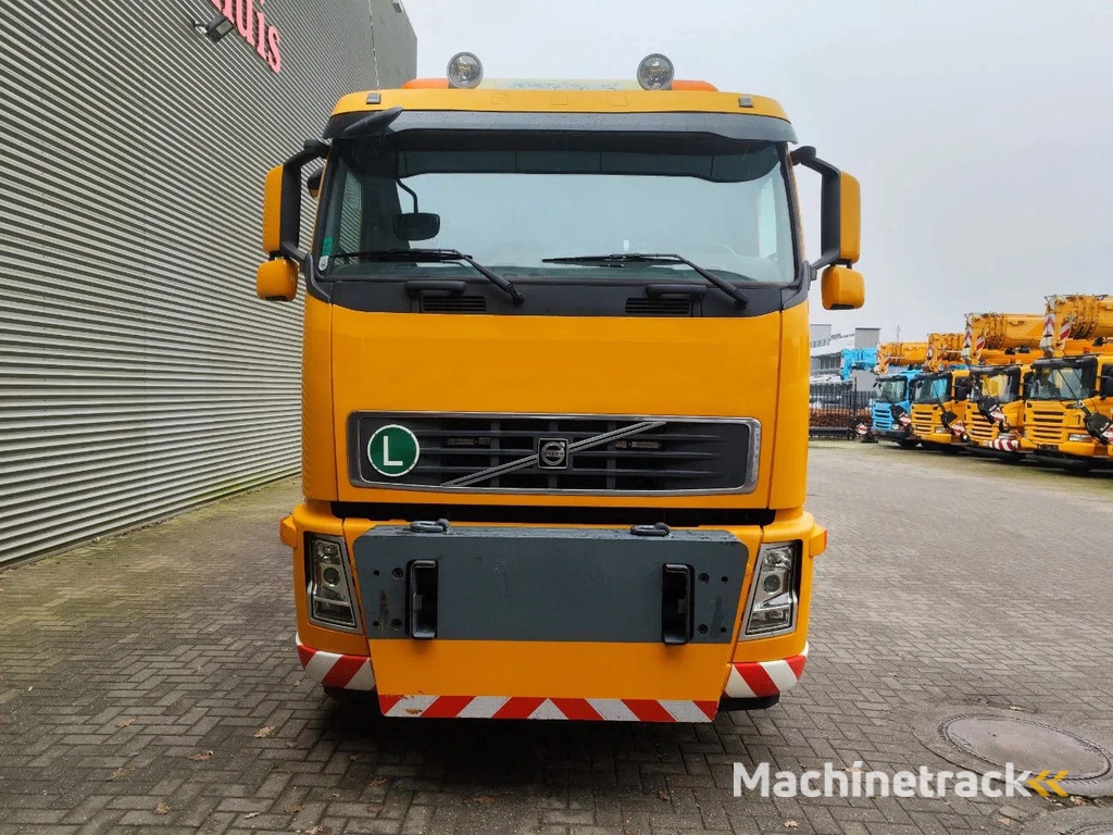 Volvo FH 500 8x4 Effer 1750-8S