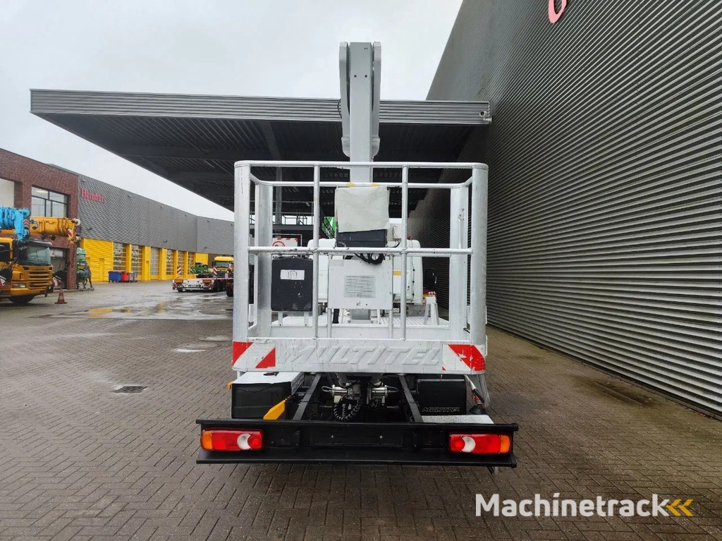 Multitel MJ201 Nissan Cabstar 35.12 NT400