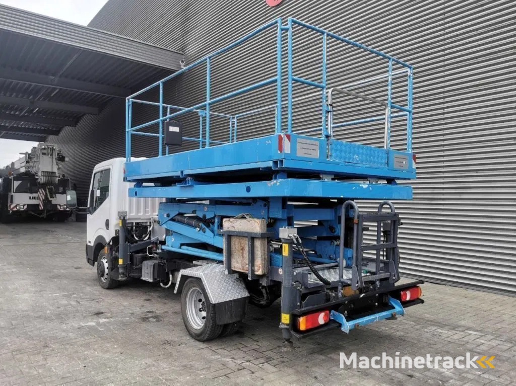 Nissan Cabstar Cabstar 35.13 - Weiss SF 10 - 400 KG Capacity - Tunnel/Airplane Lift - 2 Pieces!