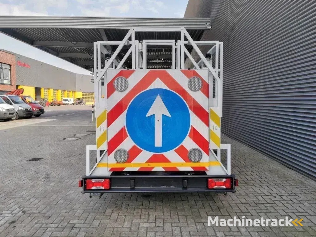 Iveco Daily 65 C17 Tunlift 737-500 TUNNELPLATFORM!