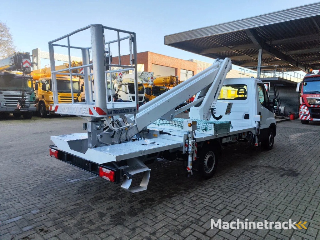 Multitel MT162 Iveco Daily 35S12