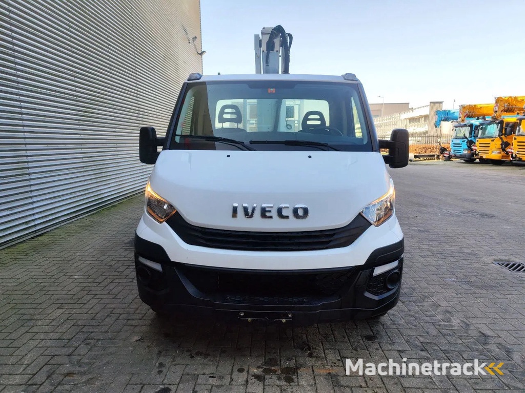 Multitel MT162 Iveco Daily 35S12